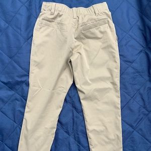 Under armour khaki pants size 10